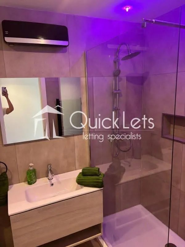 NAXXAR – MODERN 1 BEDROOM APARTMENT