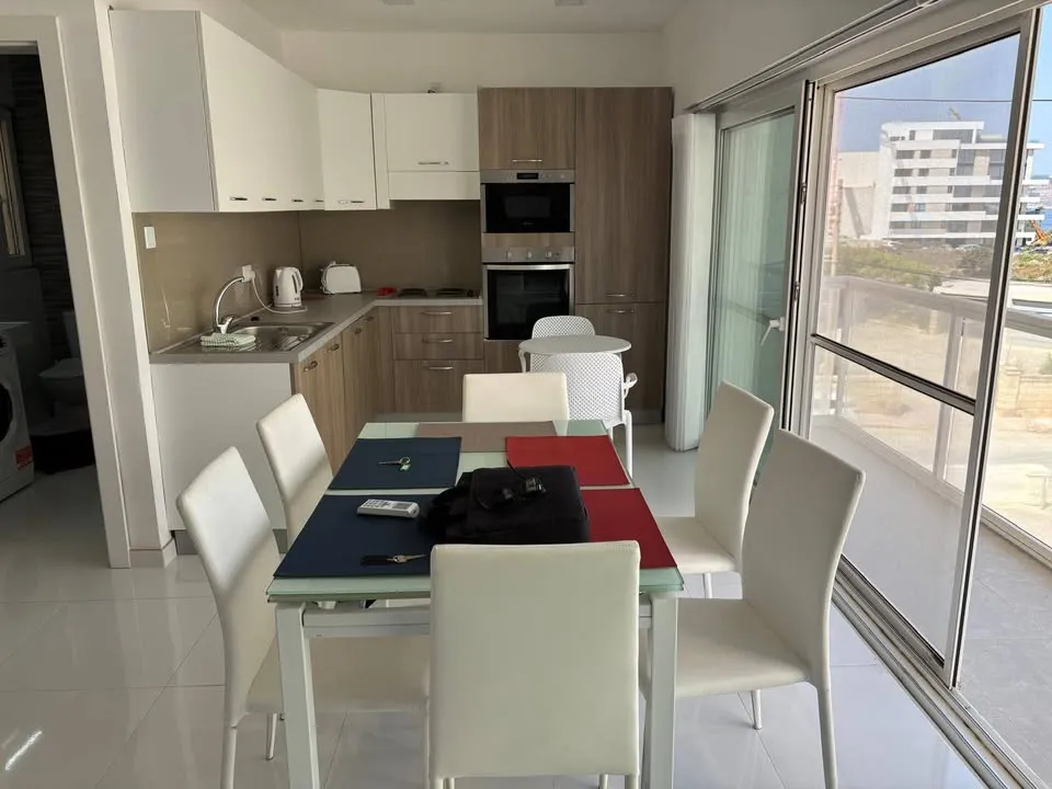 Modern 2-Bedroom Apartment for Rent – Qawra/Buġibba