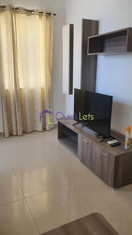 Modern 2-Bedroom Penthouse in Fgura