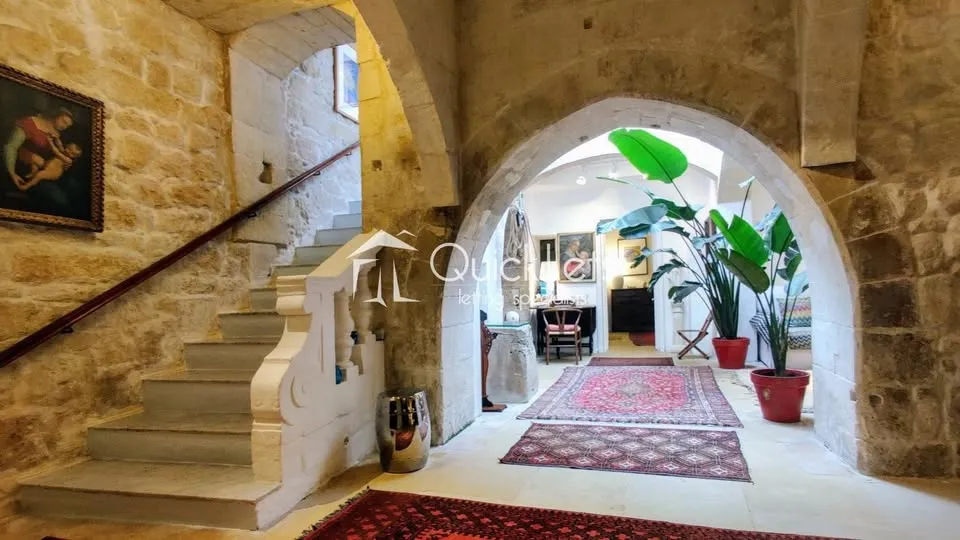 MDINA | Luxury House of Character | 3 Bedrooms | Roof Terrace