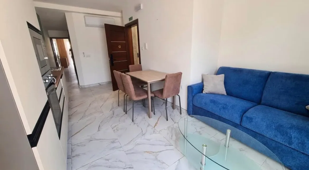 Gżira – Modern 2-Bedroom Penthouse in Brand-New Block