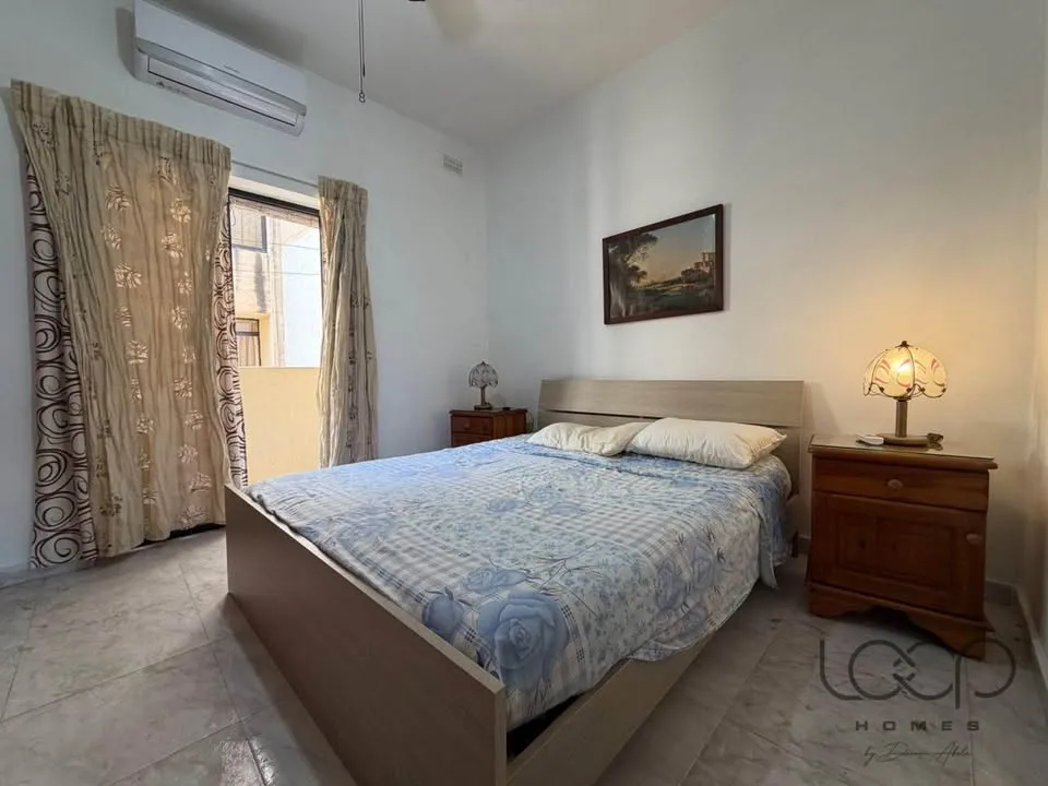 Qawra - Cosy 2 Bedroom Apartment