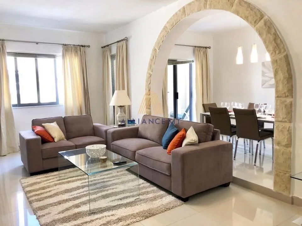 2 Bedroom Apartment in San Giljan