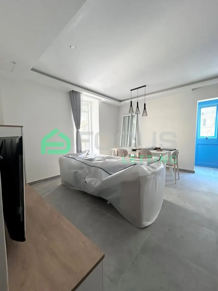 HIGH END - GZIRA