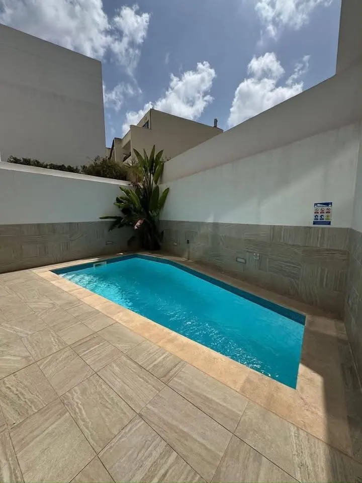 2-Bedroom Maisonette with Pool