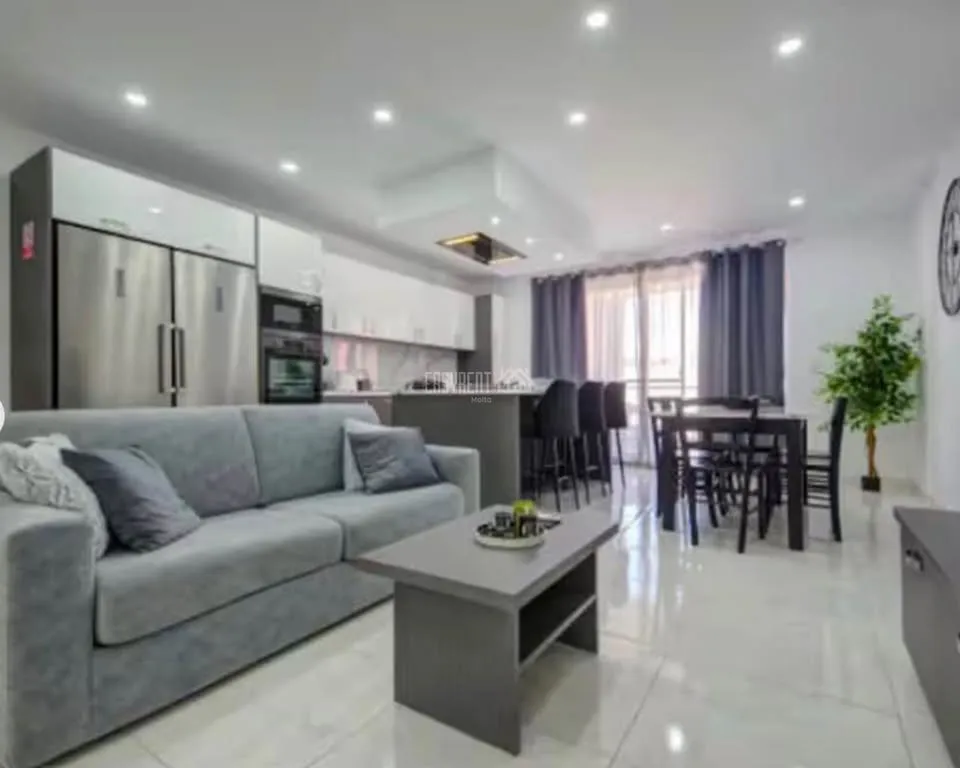 3-bedroom 1st-floor apartment for rent in Swieqi