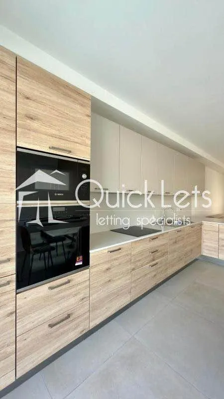 Bright and spacious 2-bedroom apartment in Naxxar