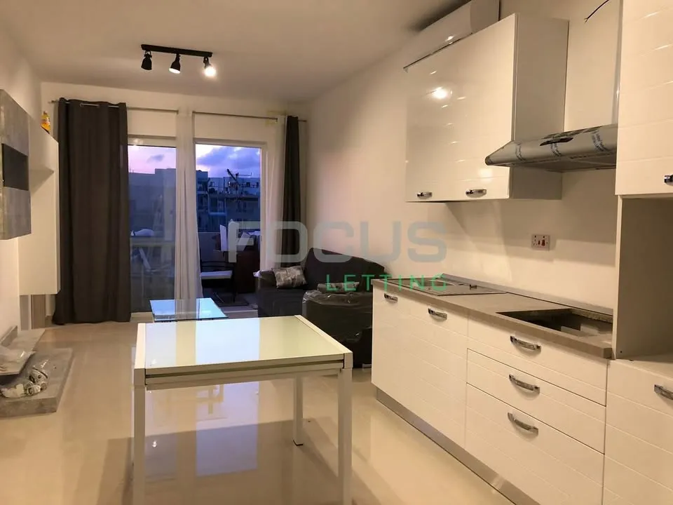 Available NOW - Gzira Penthouse
