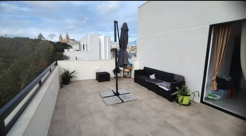 1 Bedroom Apartment – Naxxar