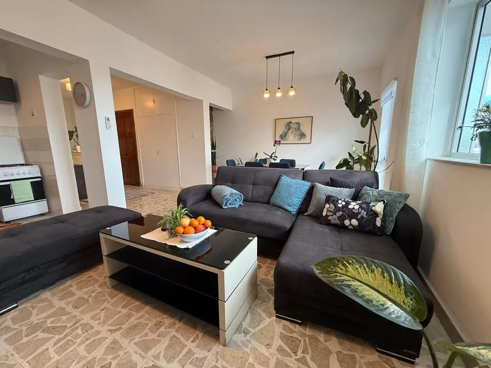 Modern 2-Bedroom Apartment for Long Let – Sliema