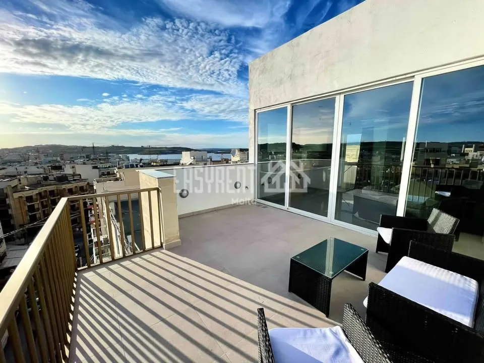 Modern luxury 2 bedroom penthouse located in Qawra