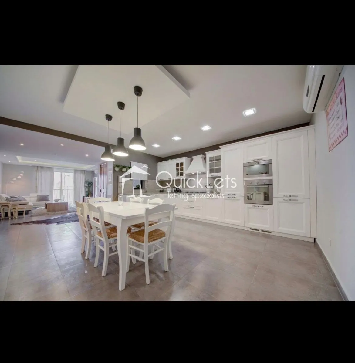 SWIEQI / TA' L-IBRAGG | Fully Furnished 3 Bed Top Floor Apartment
