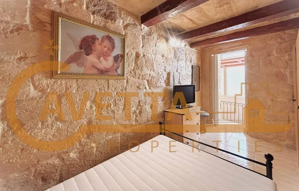 RENT: ZEJTUN MAISONETTE