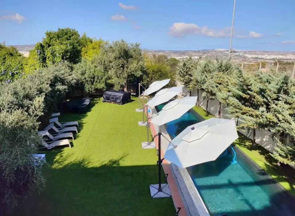 STUNNING VILLA TO LET