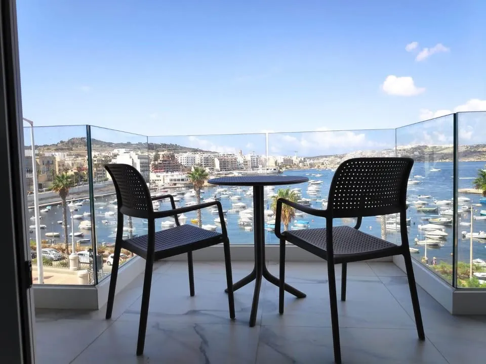 Seafront 1-Bedroom Apartment with Stunning Sea Views in St. Paul’s Bay