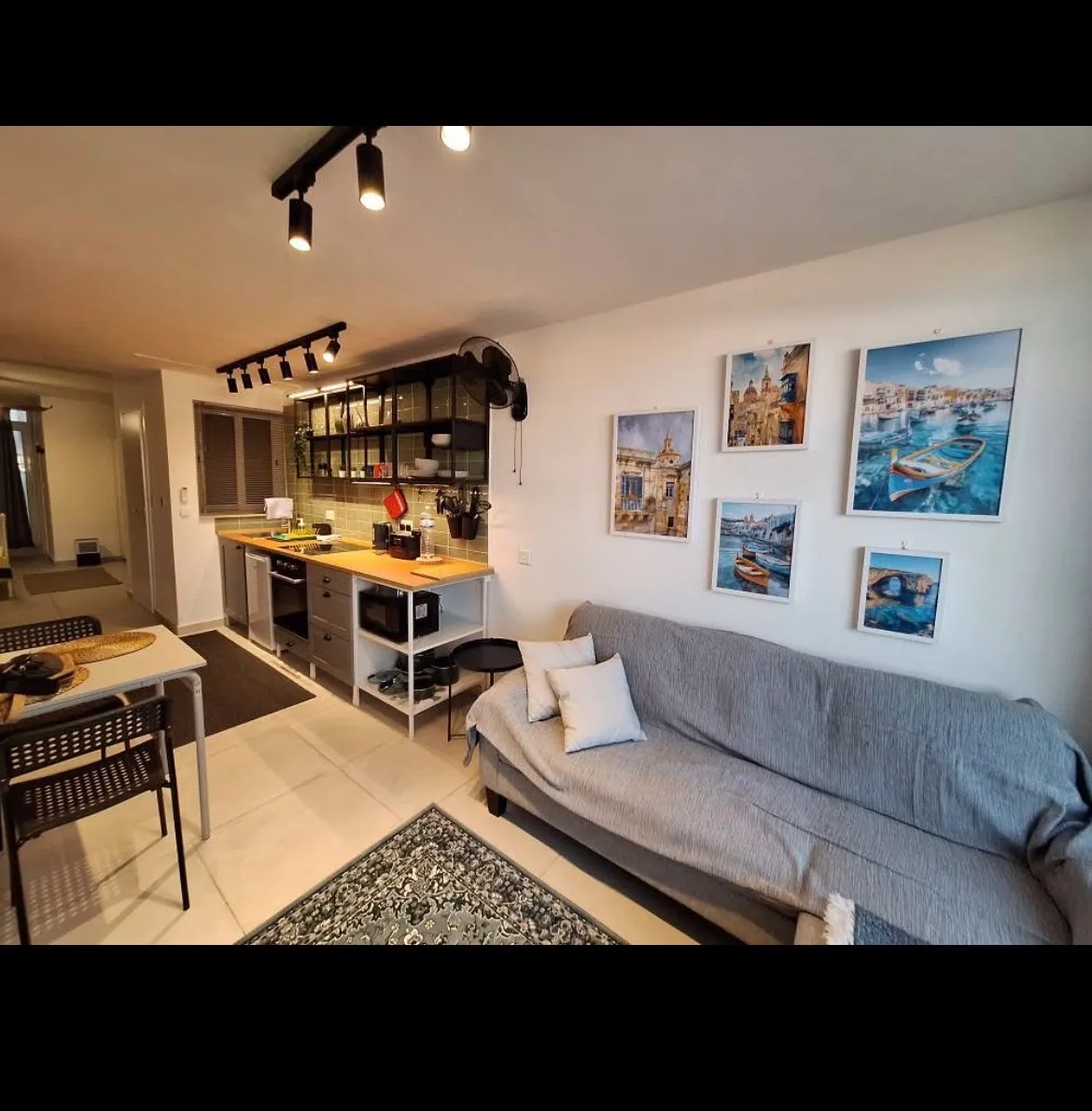 Xemxija, seafront modern and very cozy ground floor studio apartment for long let