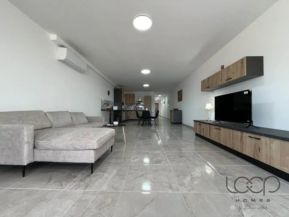 Modern 3 Bedroom Maisonette in Marsaxlokk