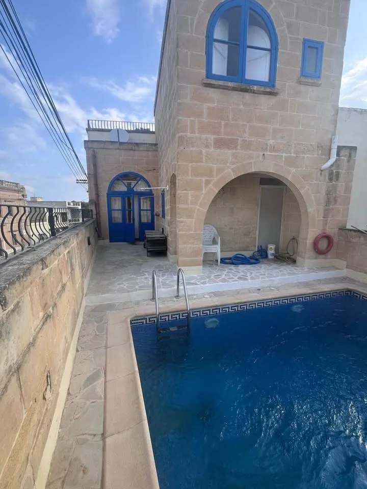 3-bedroom Farmhouse in Xewkija