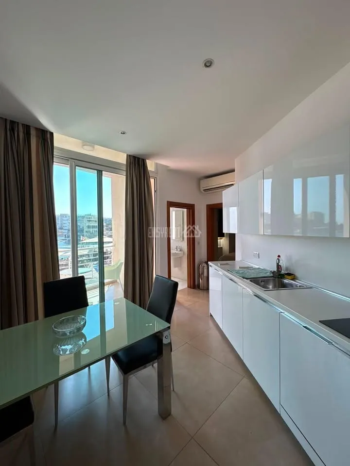 Seafront 1 Bedroom Maisonette for Rent – St. Julian’s
