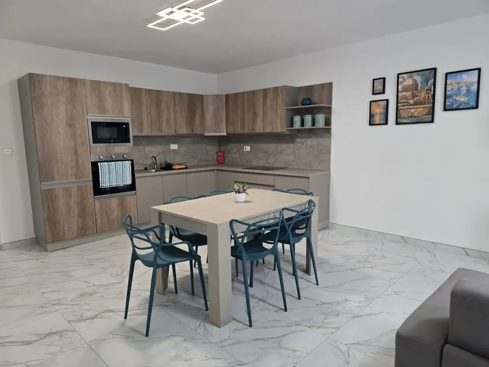 2-Bedroom Apartment in Gżira