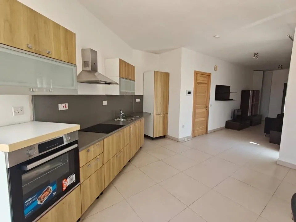 Modern 1 bedroom & 1 bathroom Penthouse in Santa Venera
