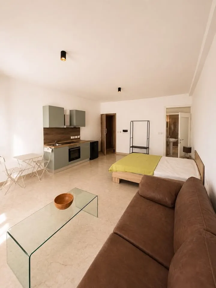 Super Bright and Spacious Studio Apartment in Sliema
