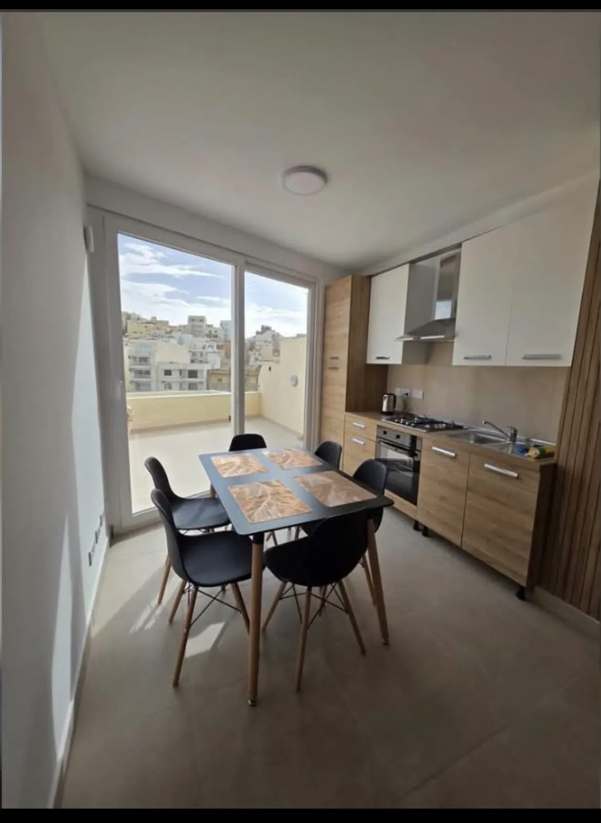 1 Bedroom Penthouse in Mellieha – €1,000/month