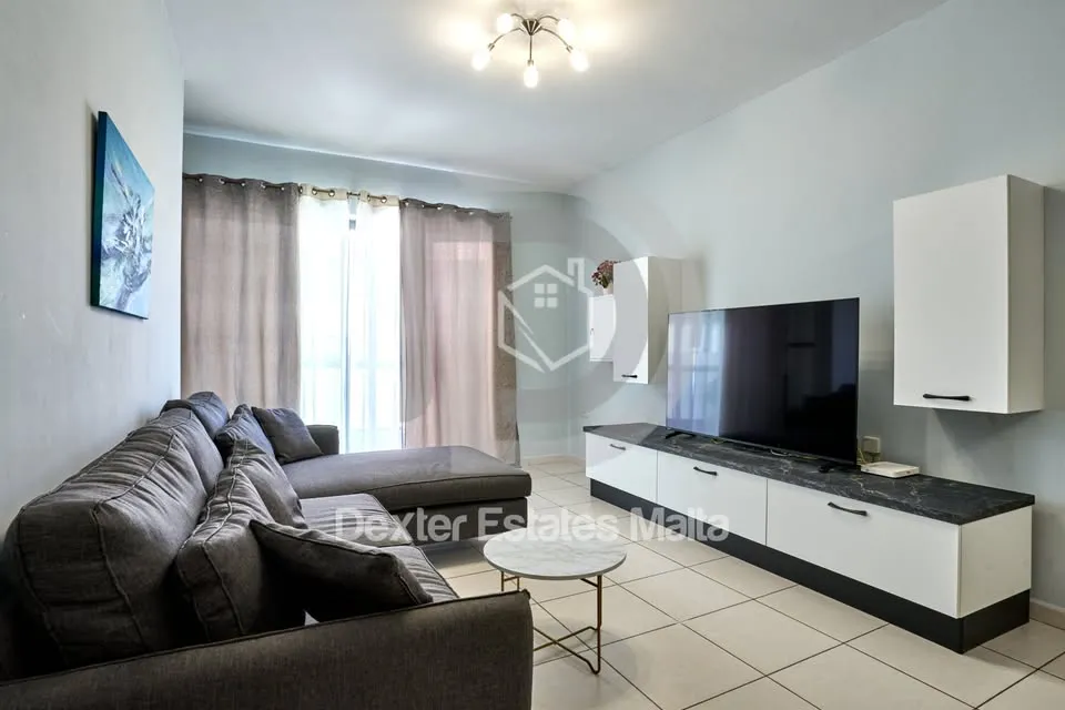 Modern Fully Equipped 2nd floor Apartment in Gzira
