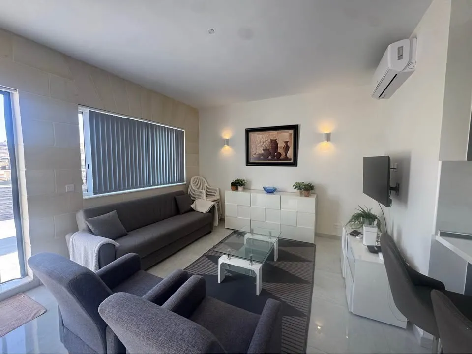 Apartment in Għajnsielem