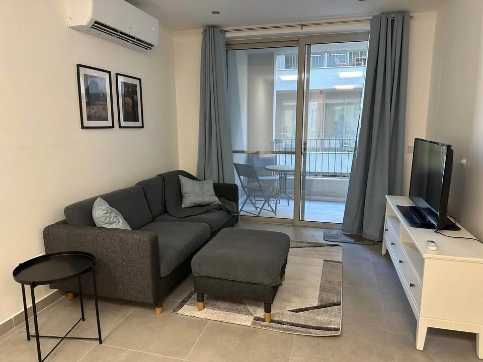 Brand new 3-bedroom apartment in San Gwann