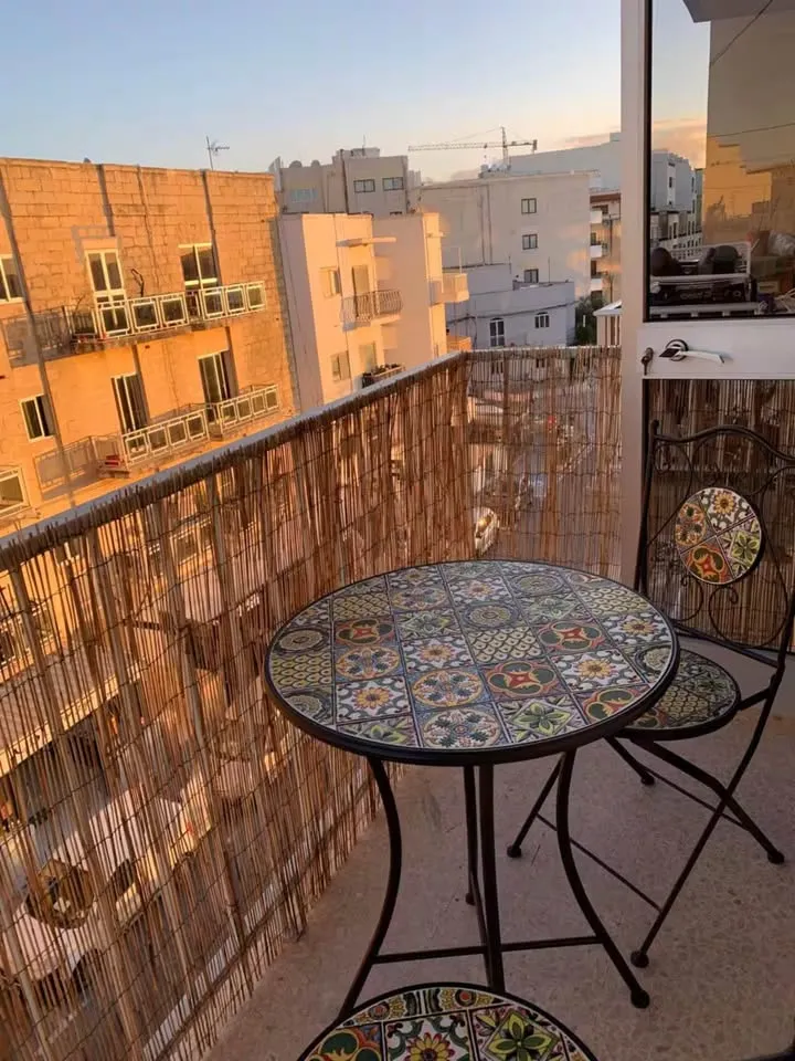 Modern 3 Bedroom Apartment in Qawra