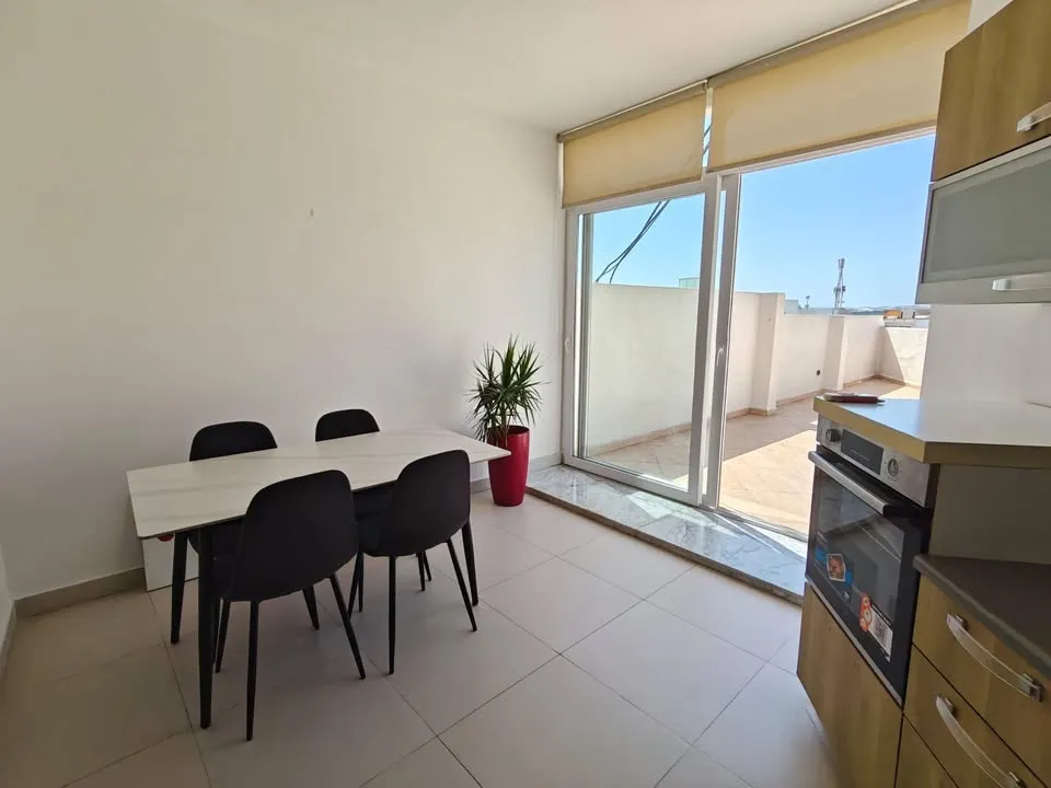 Modern & Spacious One Bedroom Penthouse - SANTA VENERA
