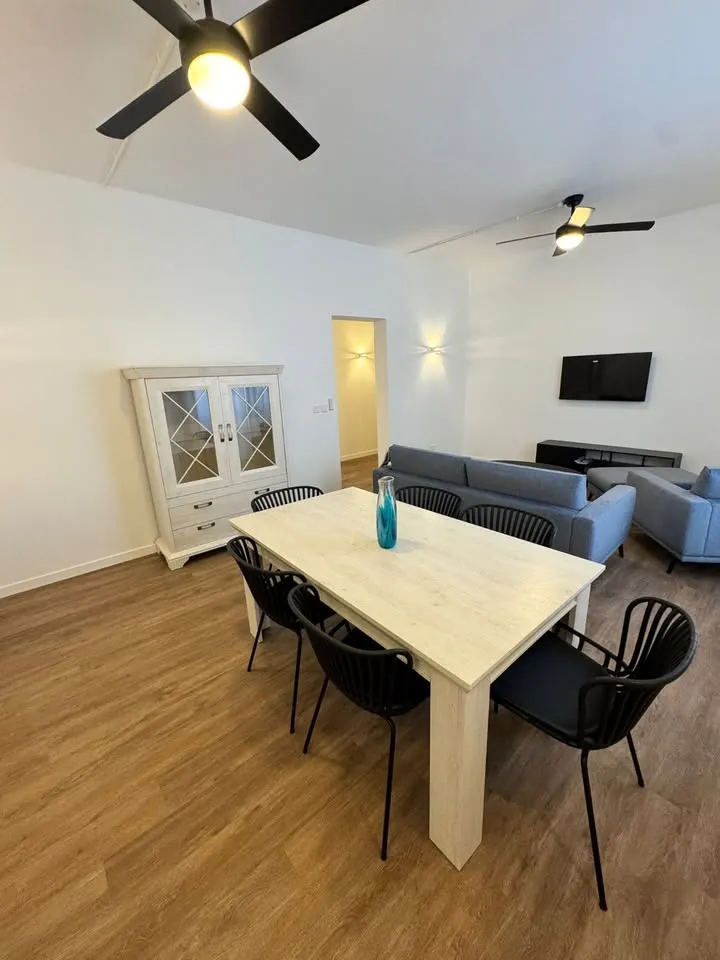 Modern 3 bed & 2 bath apartment in Sliema