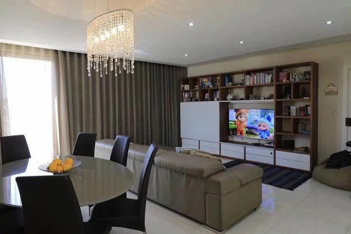 NICELY FINISHED 2 BED 2 BATH