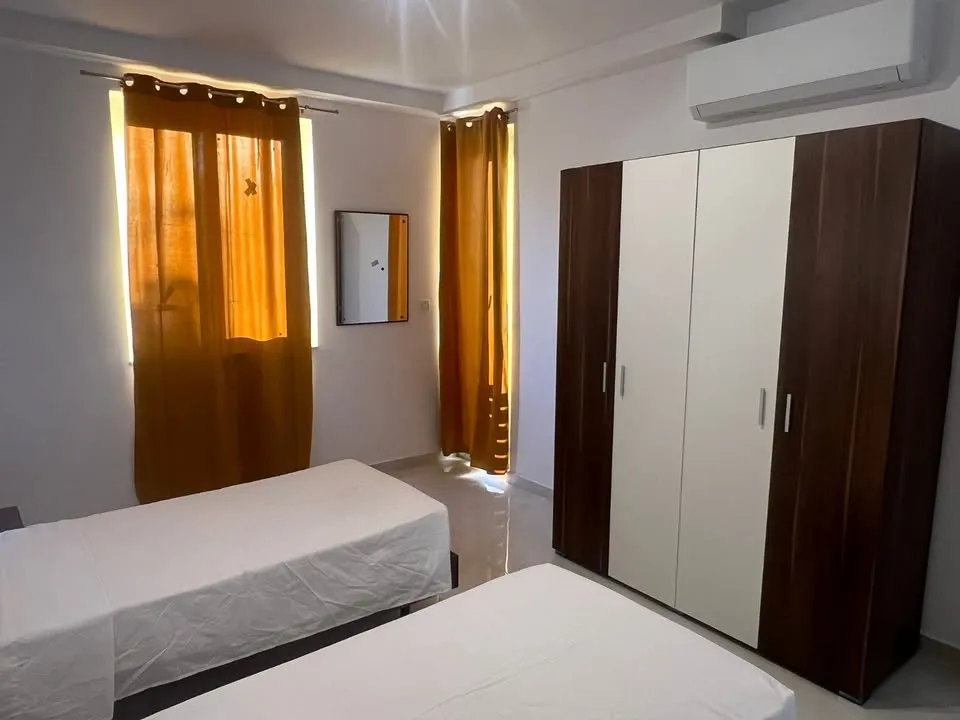 R03428 – 3-Bedroom Apartment in St Julians