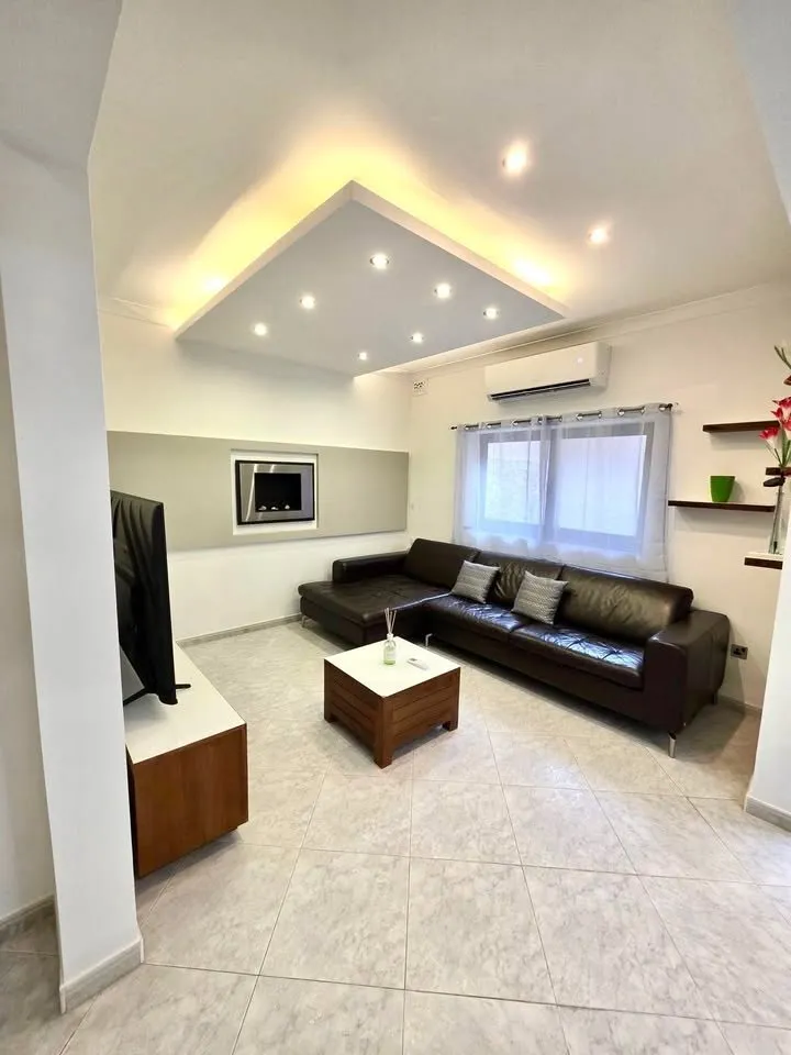 Mosta Modern Maisonette