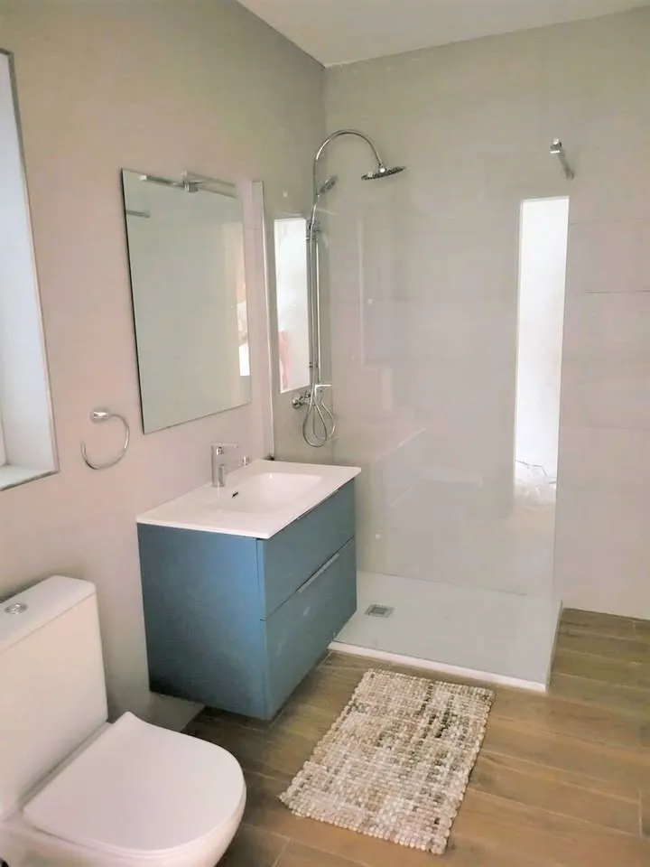 Brand New 2 double bedroom High end 2 bathroom