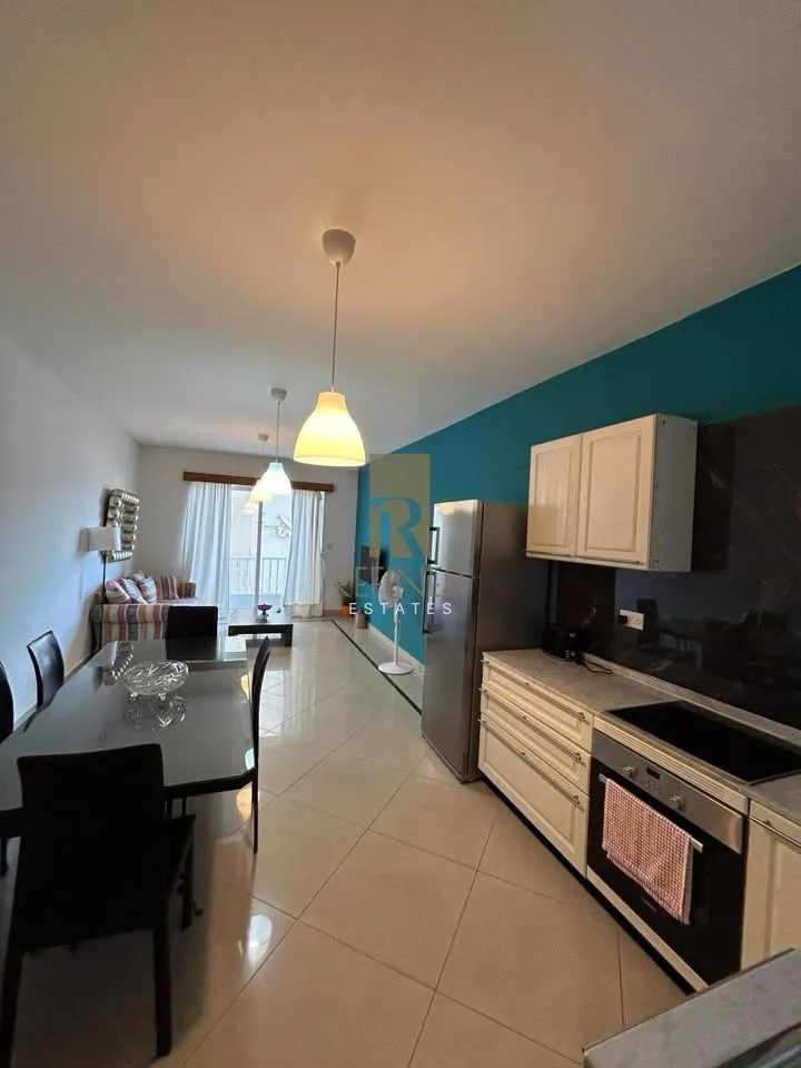 Bright and comfortable 2-bedroom apartment in Sliema