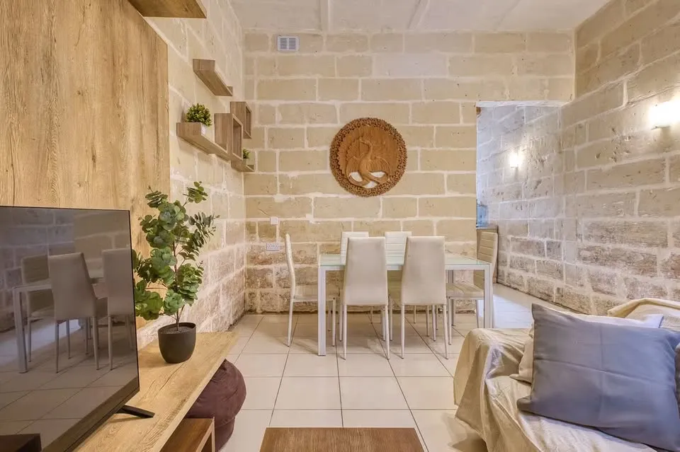 TA’ XBIEX – 1-BEDROOM APARTMENT