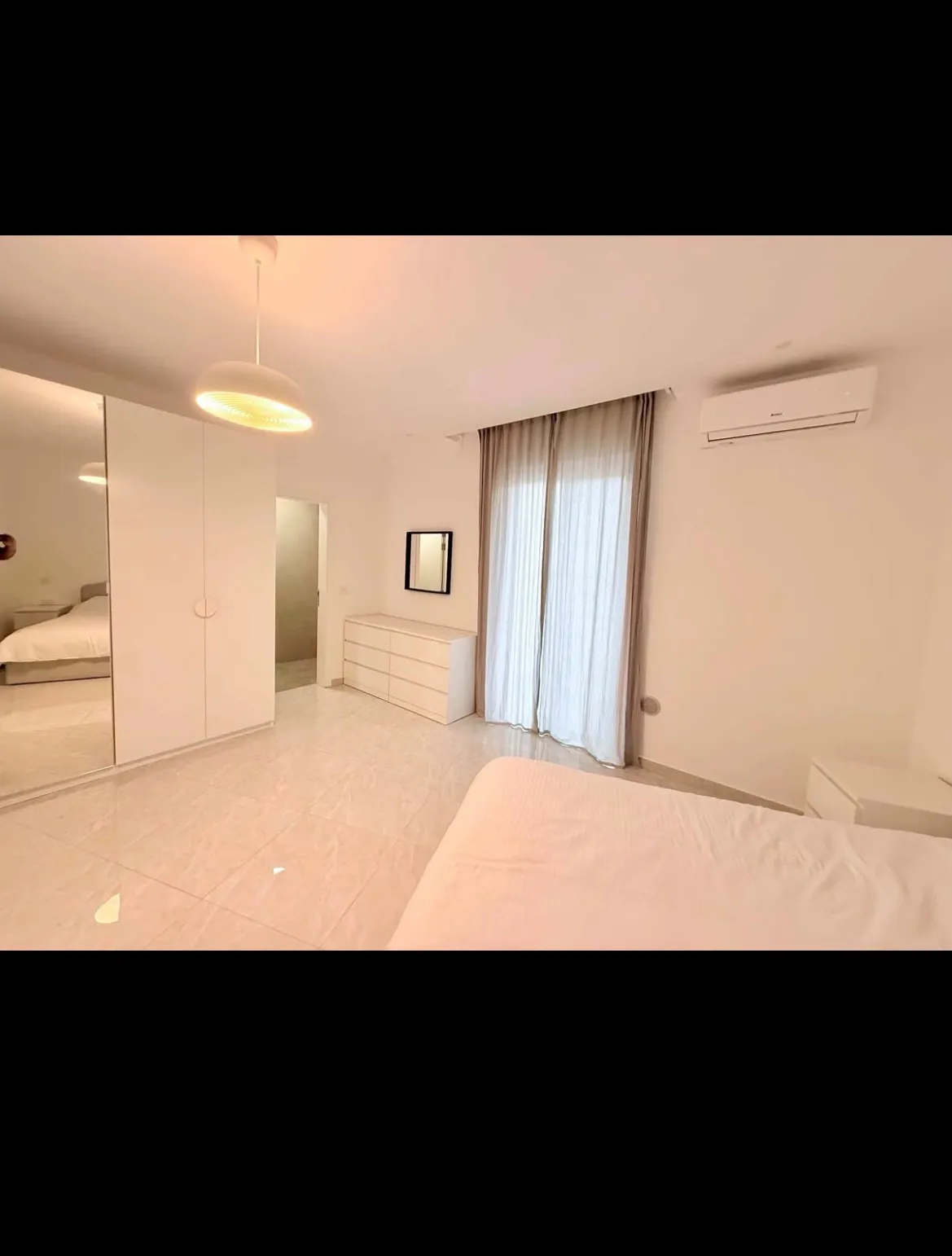 Direct from owner: Bright, modern, new apartment with stunning 180° open views in Marsaxlokk