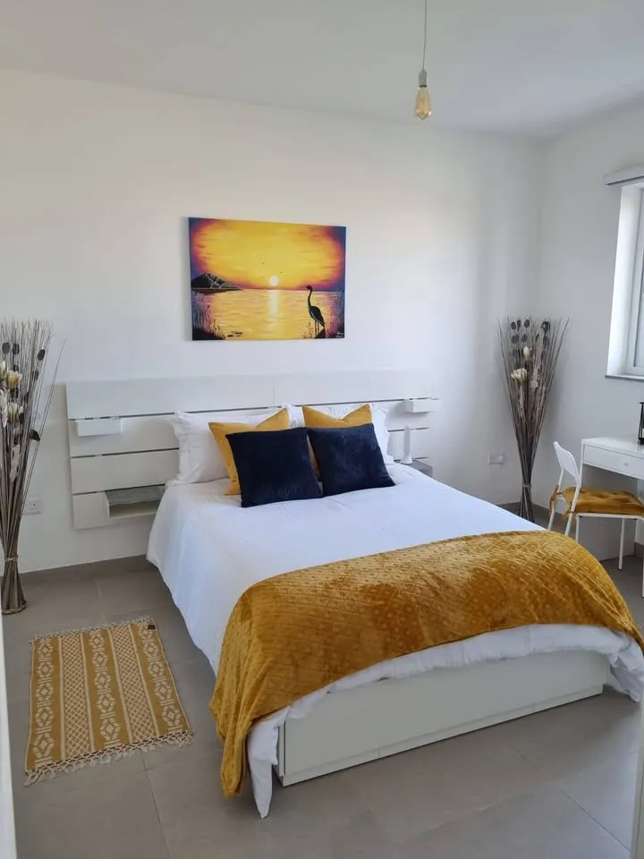 One bedroom one bathroom in Luqa