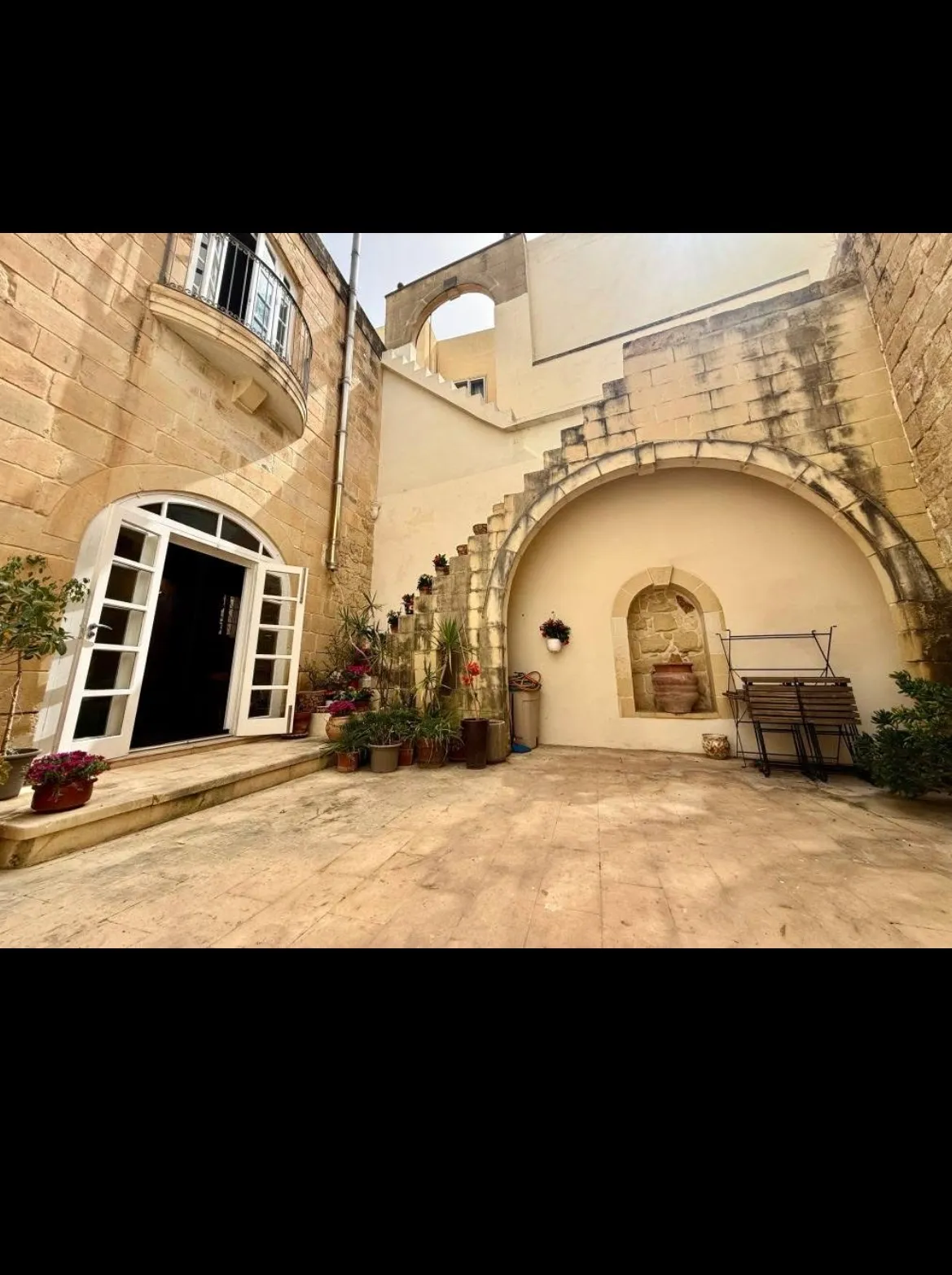 ZEBBUG
