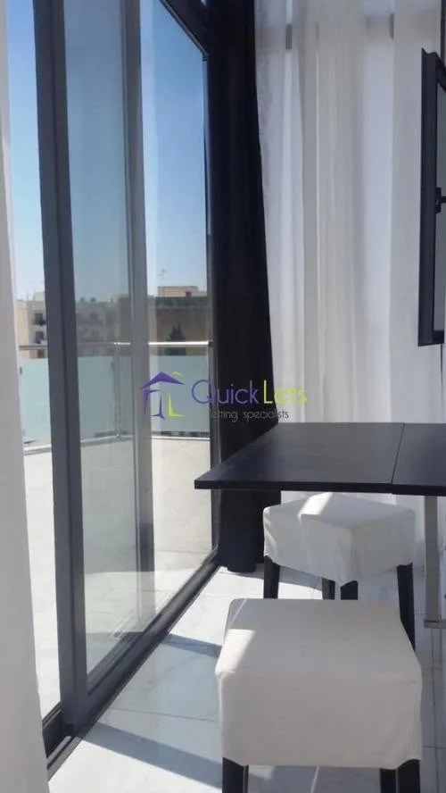 PAOLA PENTHOUSE