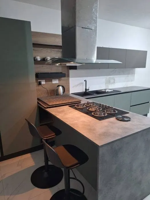 MGARR - 3 BEDROOMS APARTMENT FOR RENT