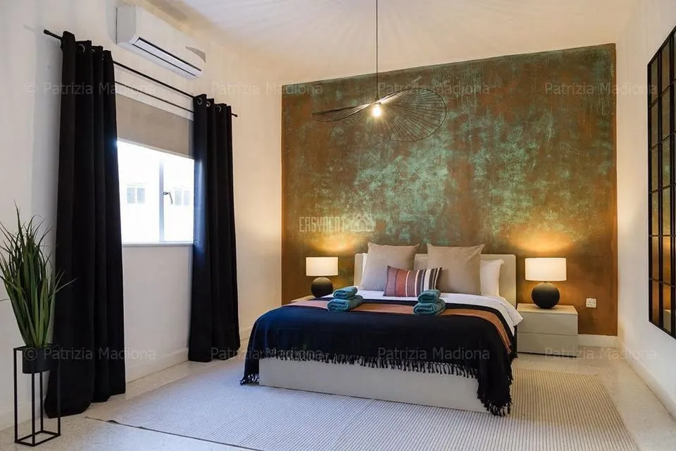 VERY MODERN 2-BEDROOM APARTMENT | PIETÀ
