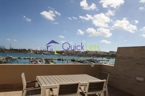 MARSAXLOKK SEAVIEW PENTHOUSE