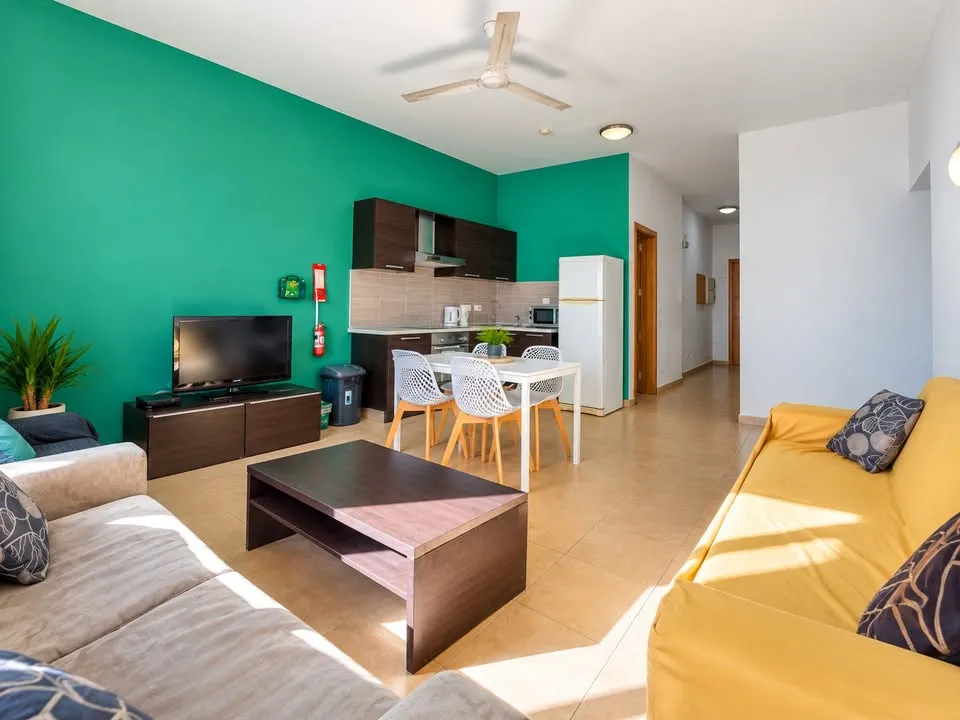 2 Bedroom Apartment in Paceville