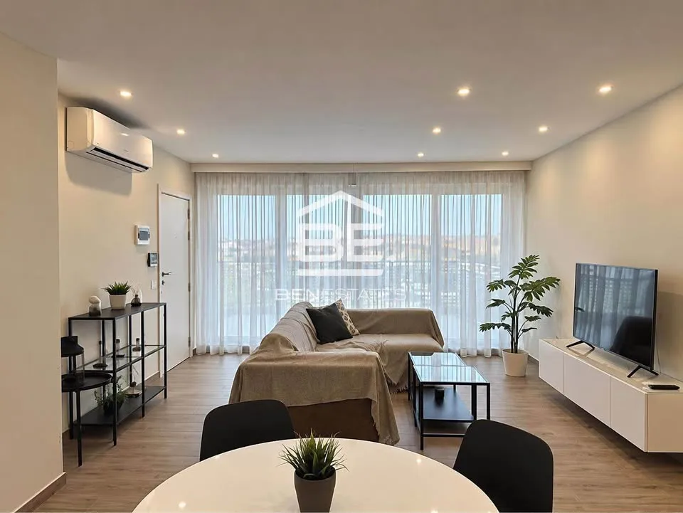 Superb Penthouse in St. Pauls Bay
