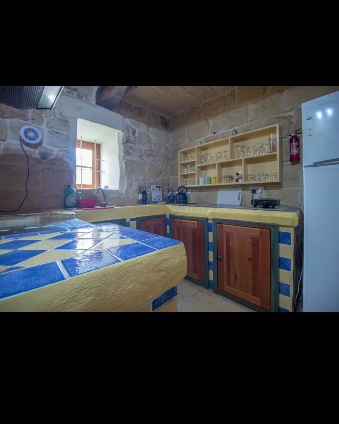ZEJTUN FARMHOUSE FOR LONG LET