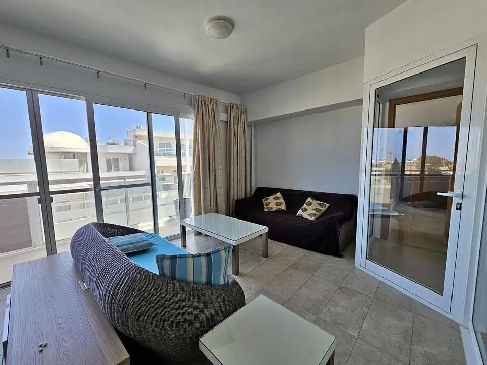 Spacious & Beautiful Apartment in Swieqi